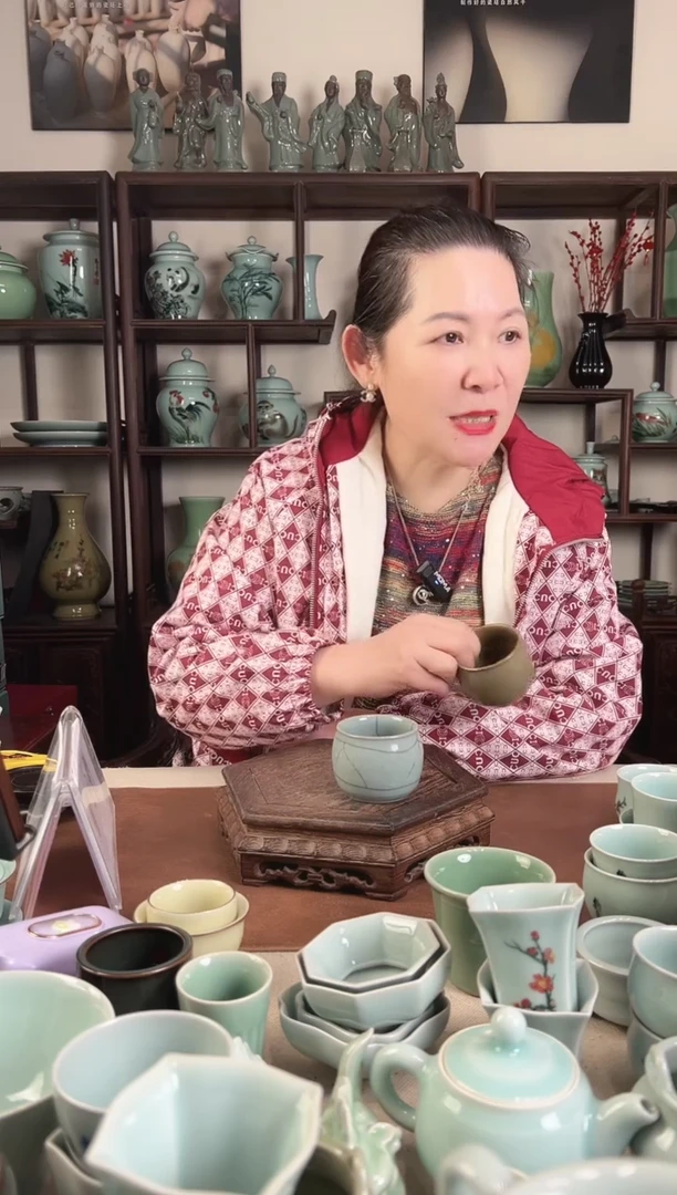 哥窑 姜黄釉 缸杯