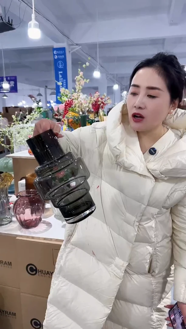 【闪购商品】玻璃安琪花瓶微瑕-ZDK6