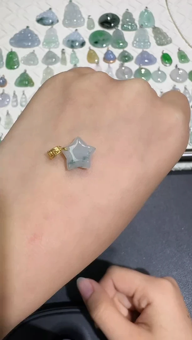 翡翠18K金镶嵌颈饰X0715-1501-504