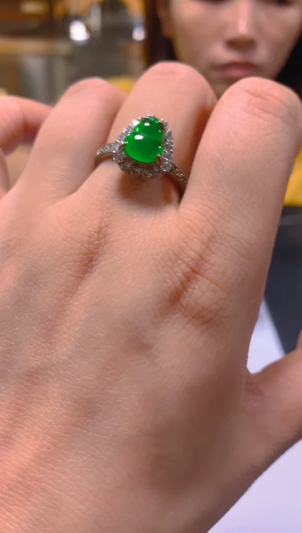 未镶嵌戒指翡翠多样性发一