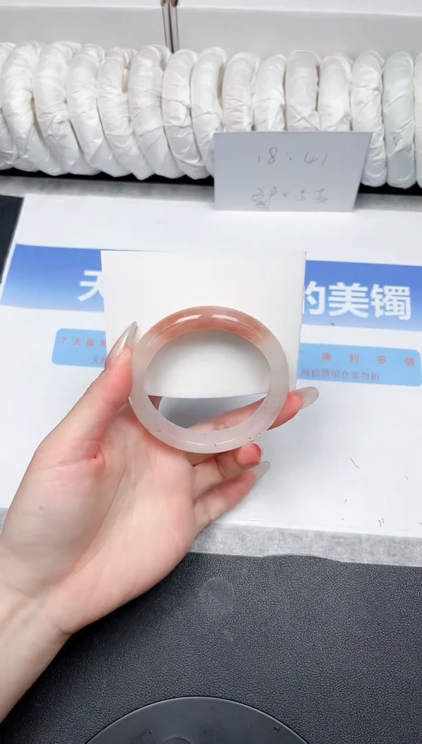 未镶嵌手镯石英质玉38-56