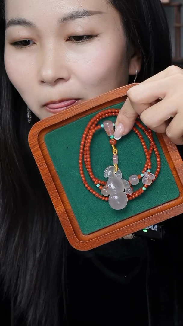 【闪购商品】南红玛瑙吊坠未镶嵌吊坠