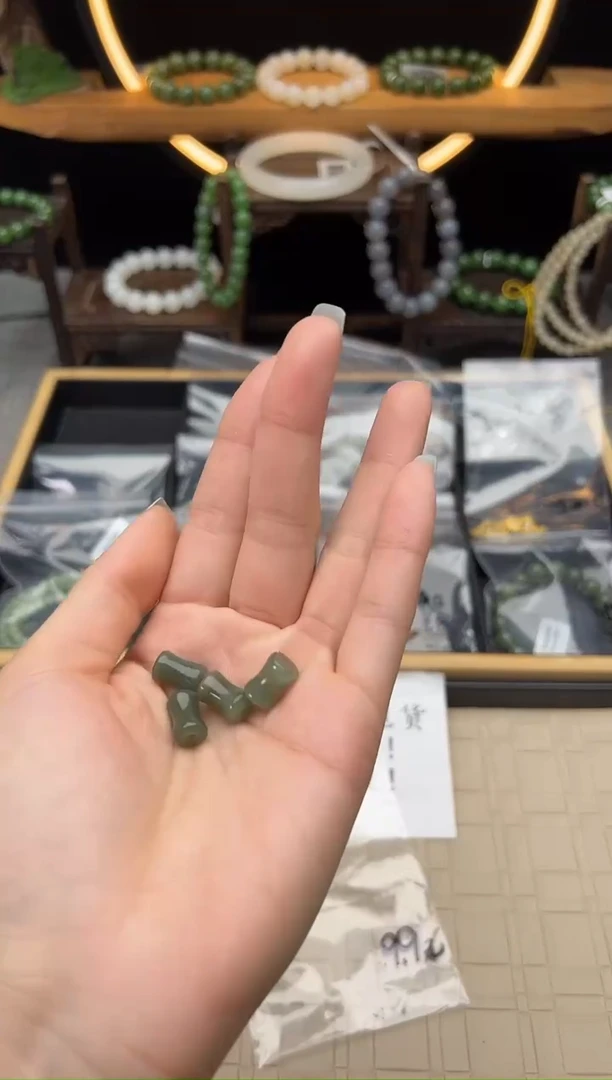 和田玉未镶嵌把件S1 多样性发一