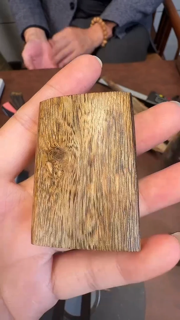 沉香沉香碎屑陆河原材料无事牌11.9克+