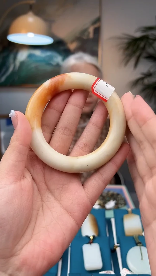 和田玉未镶嵌颈饰玥LR