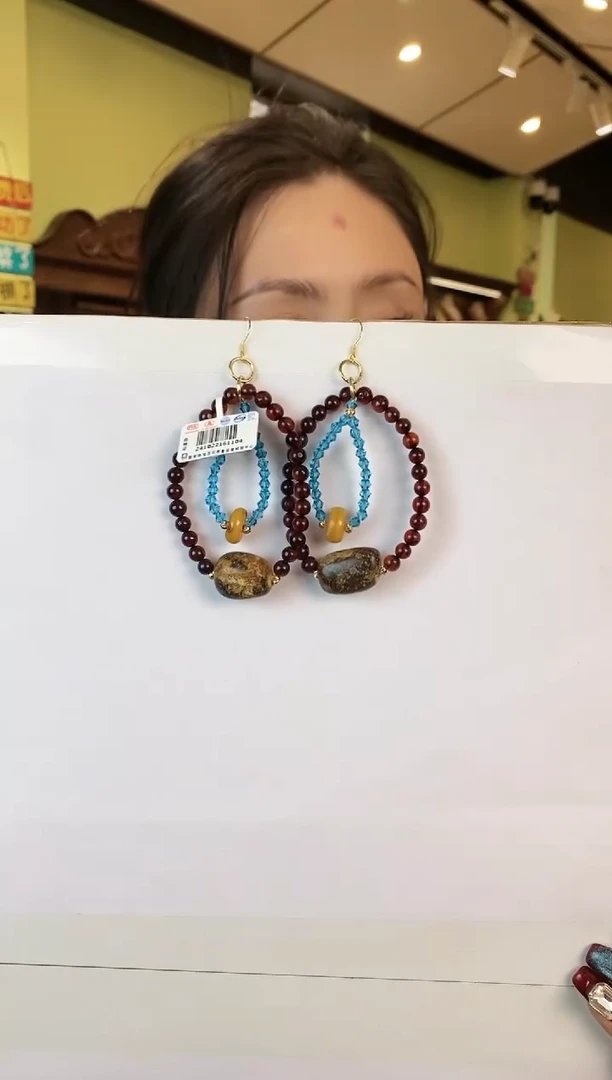 【闪购商品】琥珀耳饰未镶嵌多样性发一