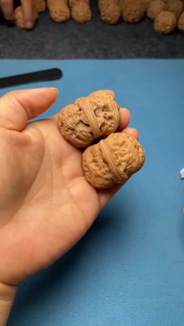 桃核把件w133  元宝 42尺