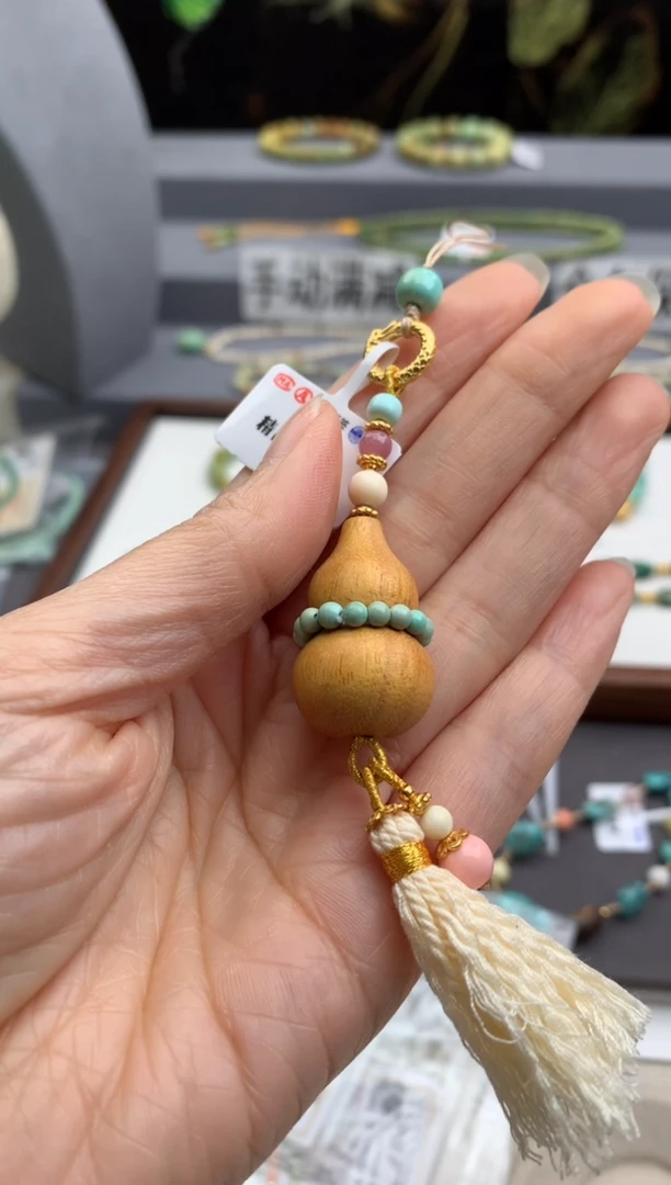 未镶嵌绿松石手机链茜.W279