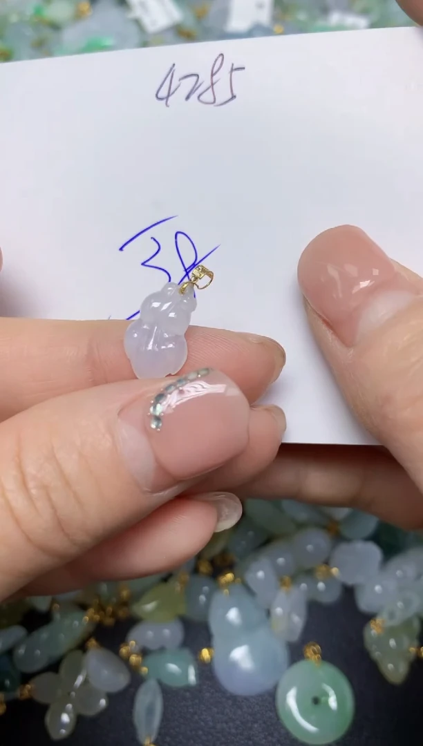 【闪购商品】翡翠挂件18K金镶嵌 天然翡翠A货