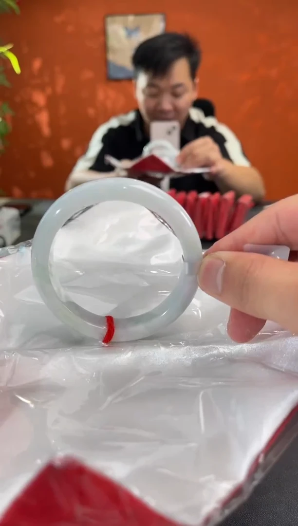 未镶嵌手镯翡翠5   56