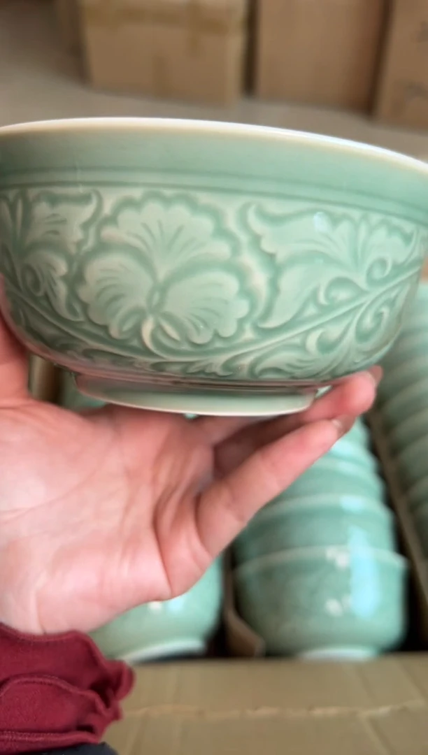 陶瓷耀州窑青釉5.5寸缠枝牡丹碗一只正品