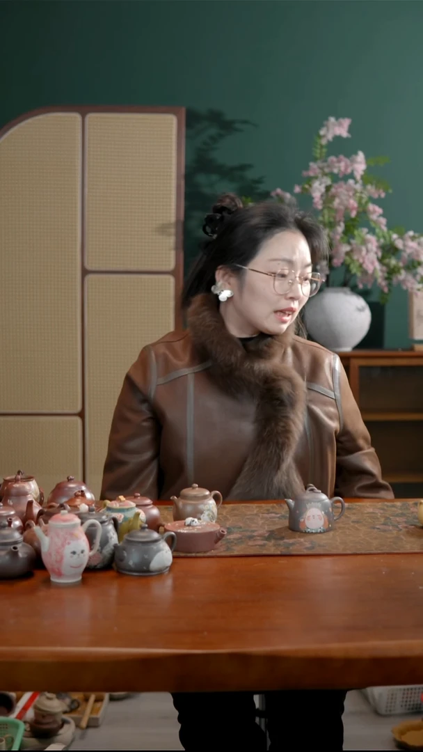 茶壶紫砂正****所天青波点女孩壶