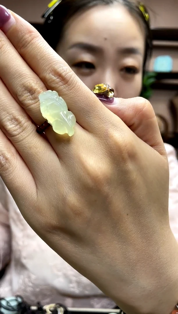 岫玉未镶嵌戒指多样性发货其中发一