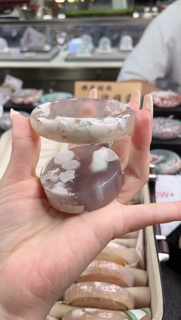 未镶嵌手镯石英质玉57圈口（赠品镯心）665501