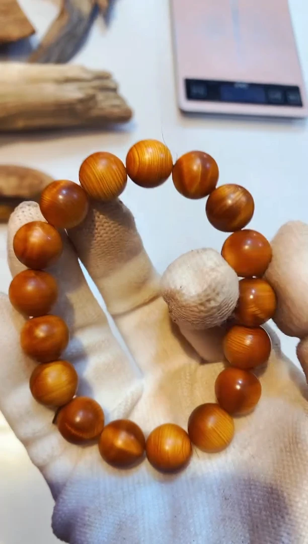 柏木（崖柏）溏闪圆1.2单条北太行崖柏手把件手串