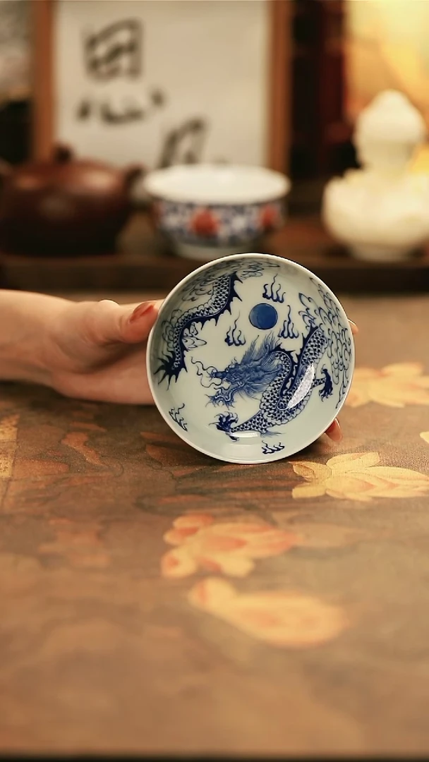 M3003/陶瓷青花穿云龙普洱杯