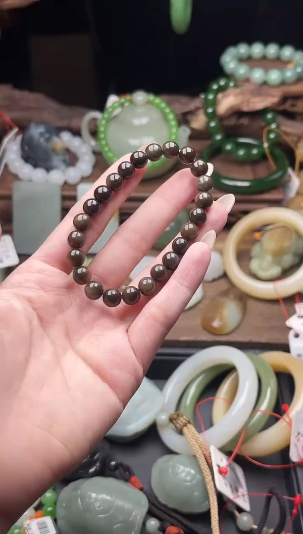 未镶嵌手串和田玉卡8新疆糖 圆珠有瑕疵