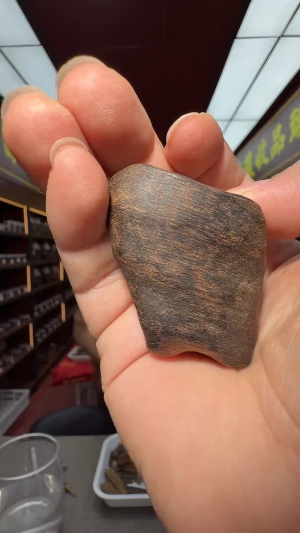 沉香吊坠多样性发一