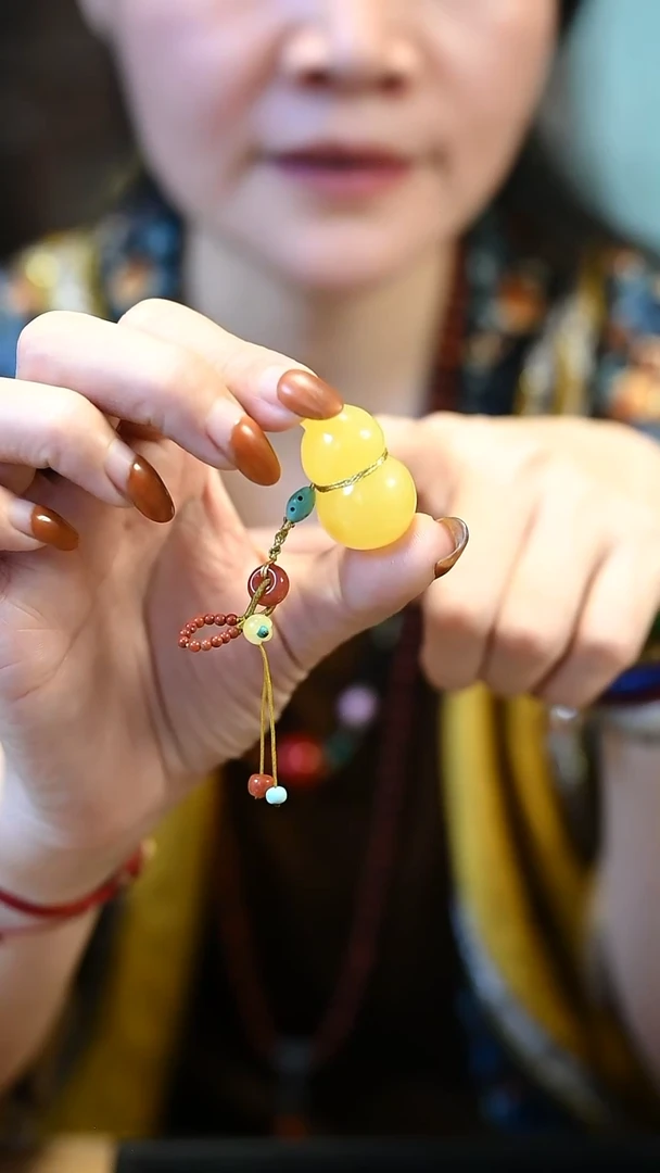 琥珀吊坠(不含链)未镶嵌全量