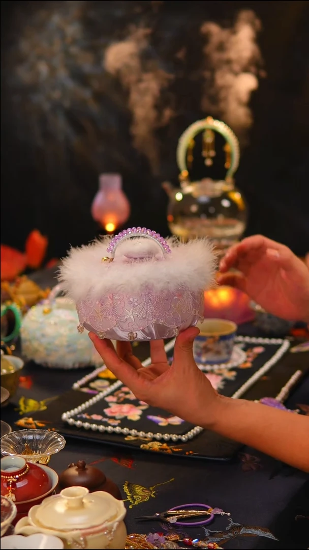 083淡紫色汤婆子双层驼鸟毛