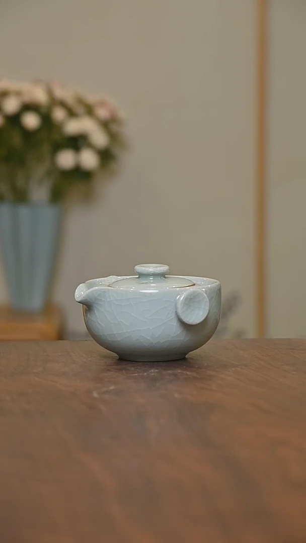 手抓壶 粉青釉 微瑕 朱家汝窑款