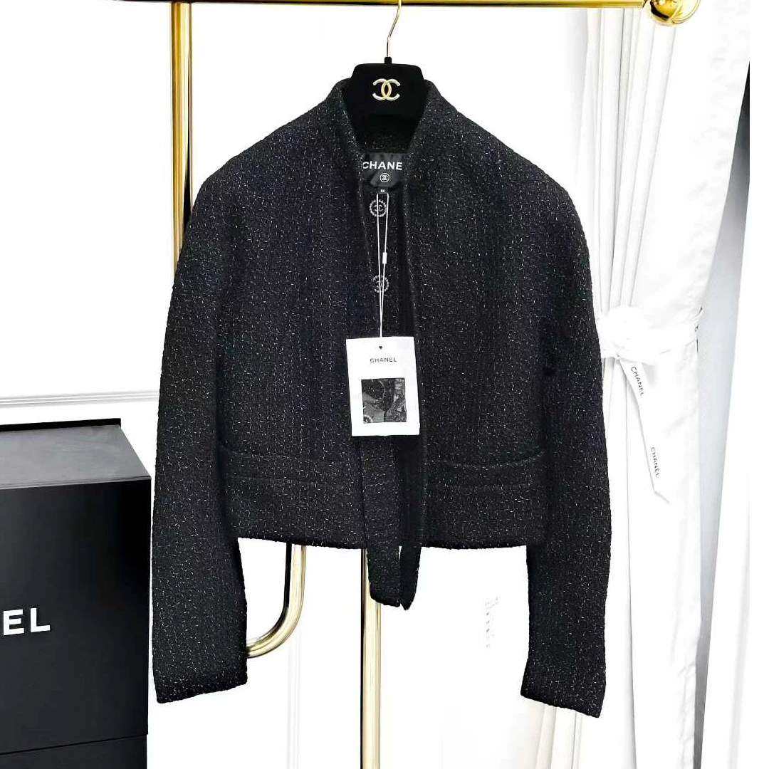 99新 Chanel/香奈儿  36码24B黑色细闪飘带短款粗花呢外套