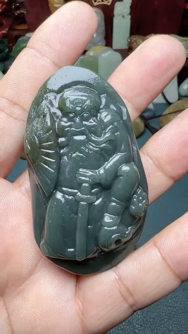 未镶嵌和田玉把件-