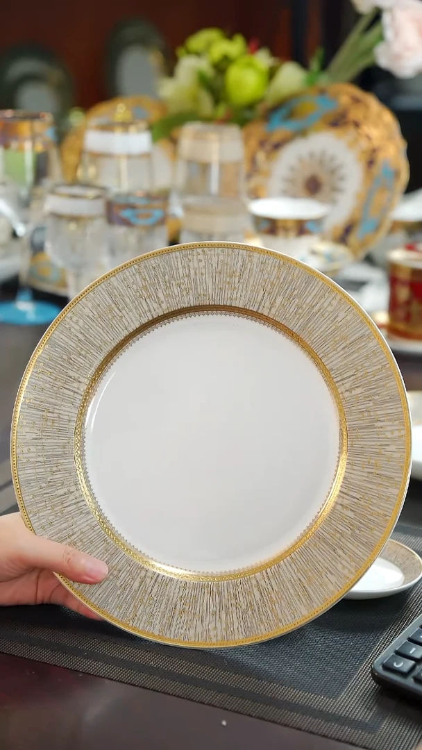 瓷片10.5英寸平盘 1个