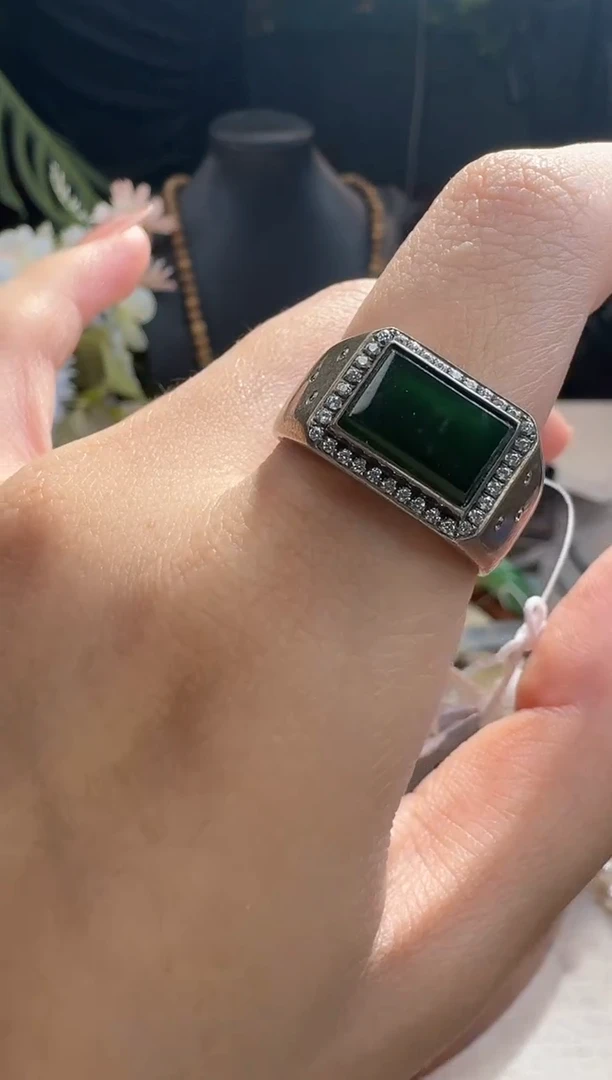 【闪购商品】翡翠戒指银S925镶嵌戒指