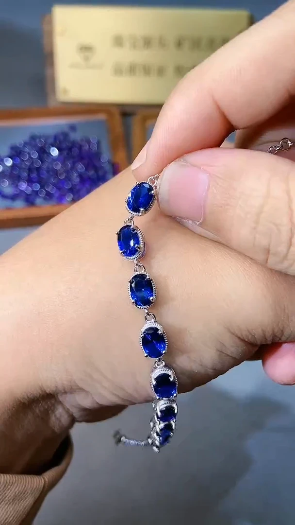 【闪购商品】蓝宝石手链银S925镶嵌354