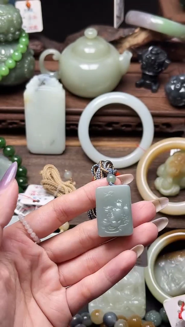 和田玉未镶嵌吊坠(不含链)吐拉牧场 花开富贵9010801有瑕疵