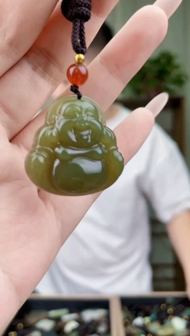 和田玉未镶嵌挂件拍一发一，多样性发货！