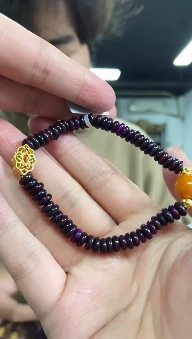 【闪购商品】苏纪石（舒俱来）手串未镶嵌多样性发其一颜色微差