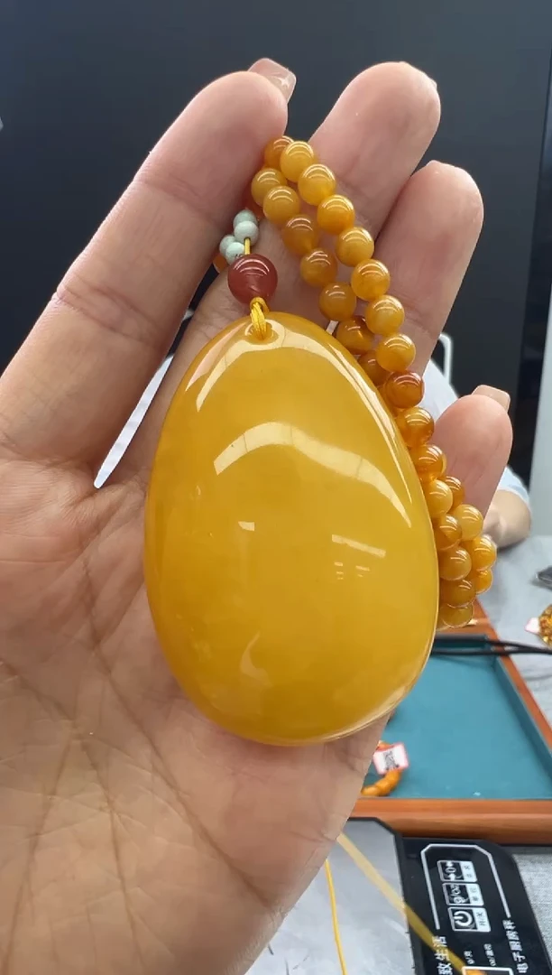 【闪购商品】未镶嵌琥珀颈饰108秒拍号