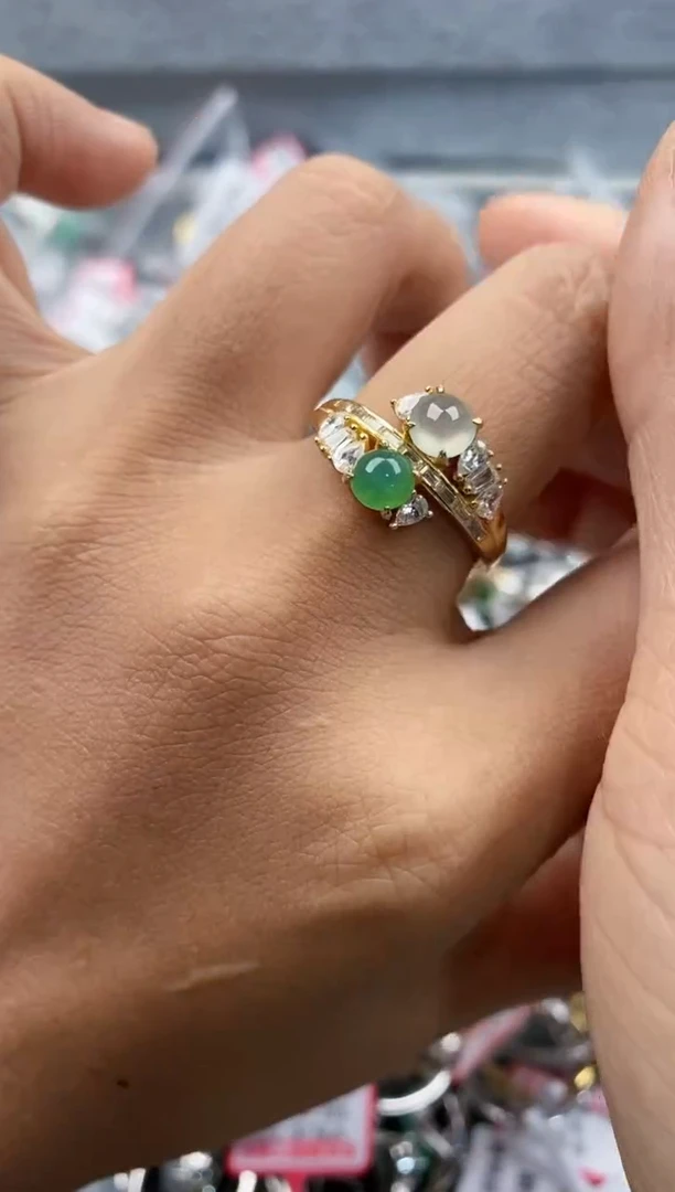 银S925镶嵌戒指翡翠777      1