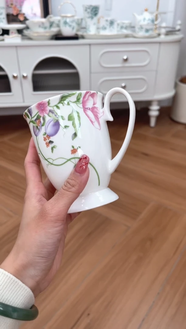 【闪购商品】碗甜梅高骨骨瓷马克杯