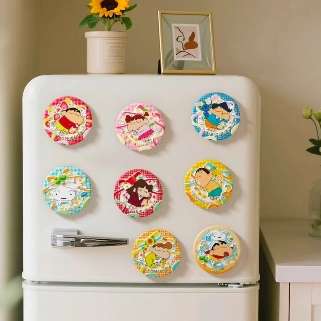 蜡笔小新 木质浮雕饼干 吧唧徽章/冰箱贴 正版叽谷社