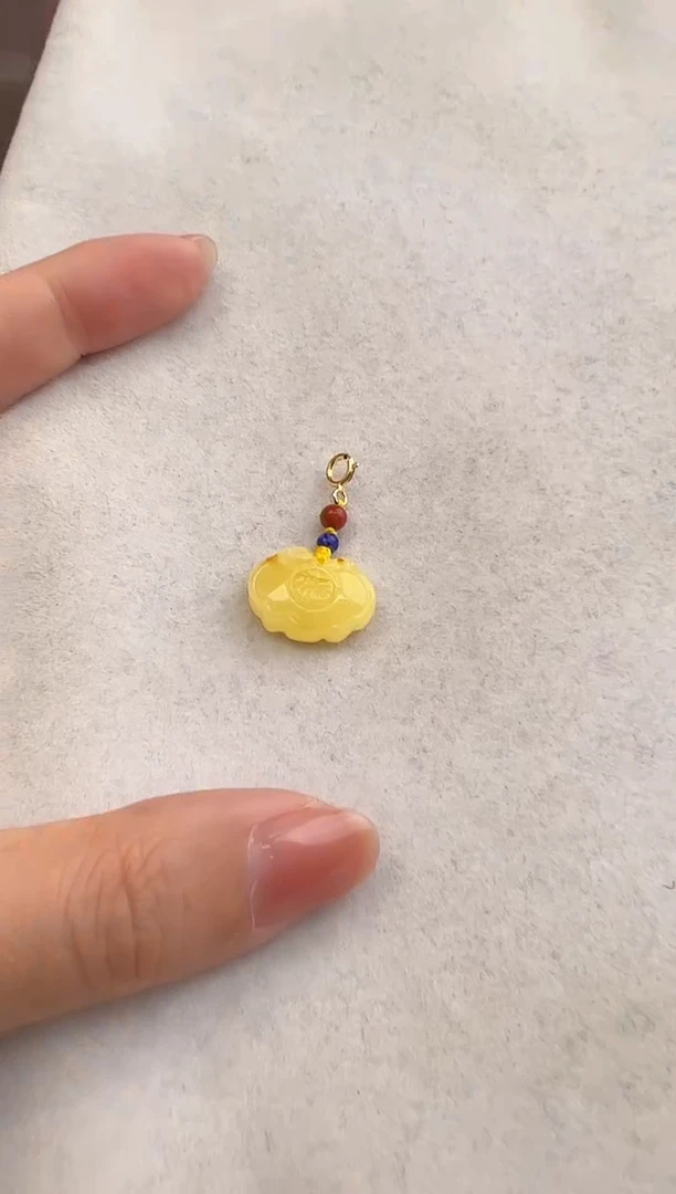 【闪购商品】琥珀裸石未镶嵌10207128-配饰