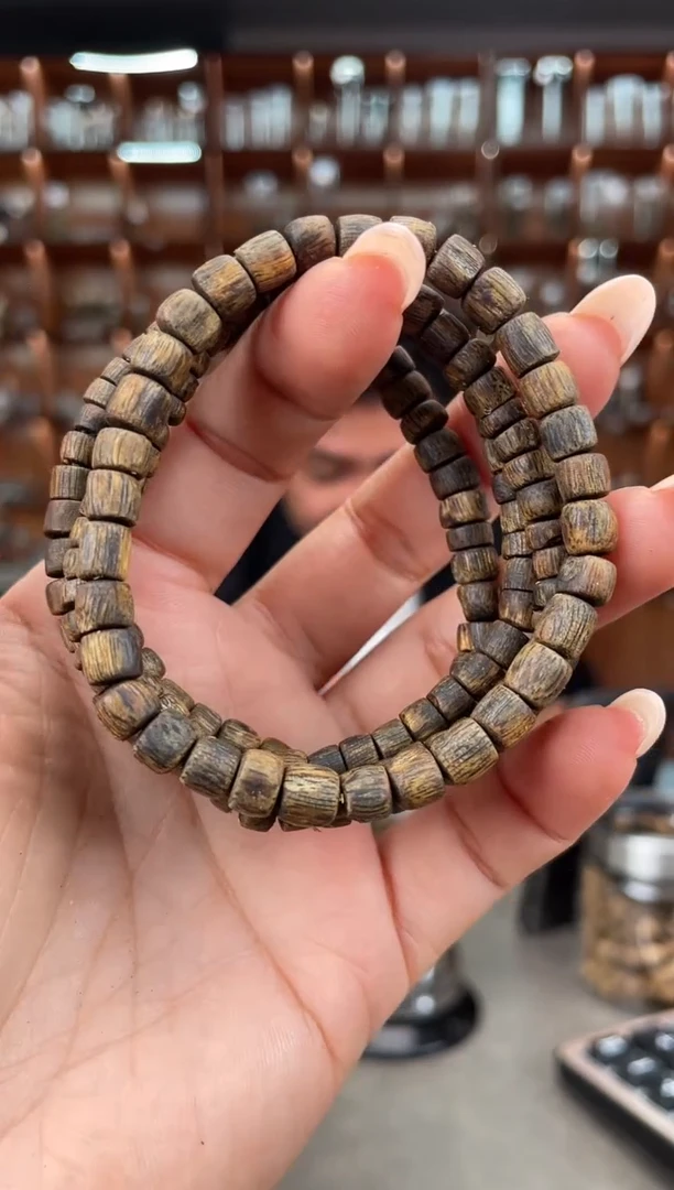 【闪购商品】沉香手串9号沉水老料国香绿奇楠多样性发一条