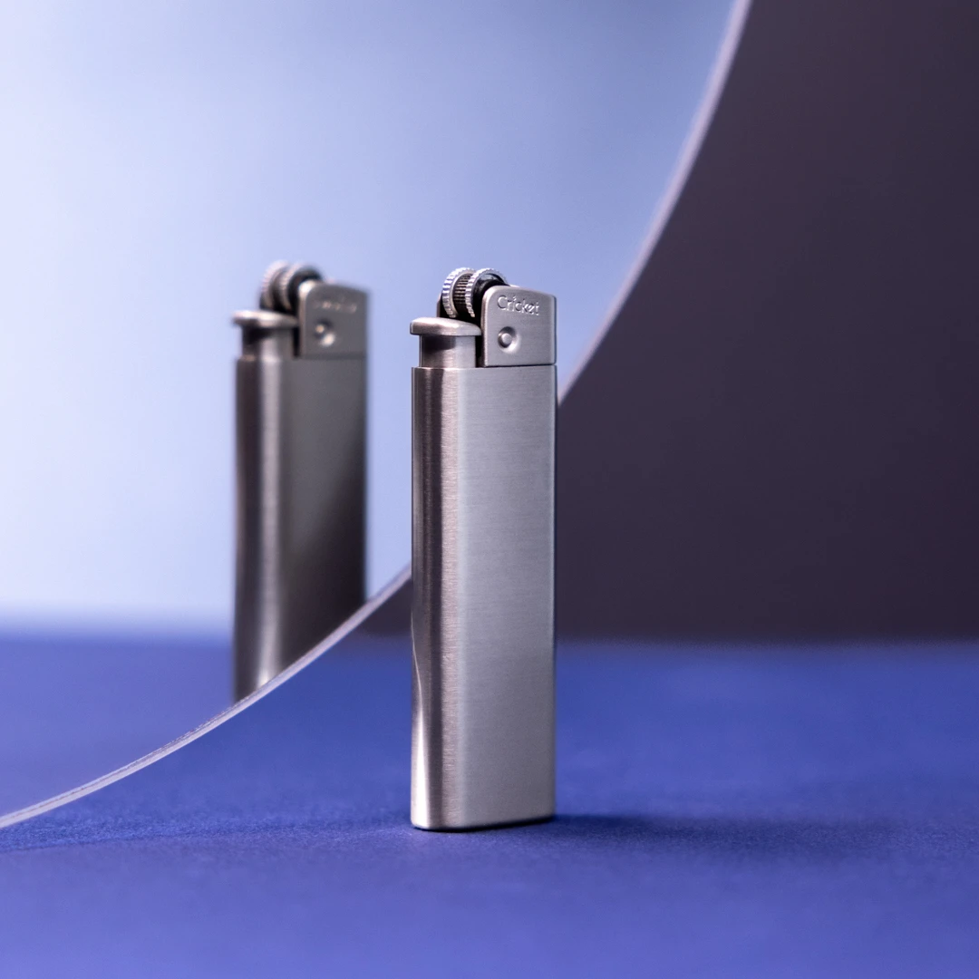 防风金属打火机砂轮金属拉丝可充气直冲正品草蜢打火机