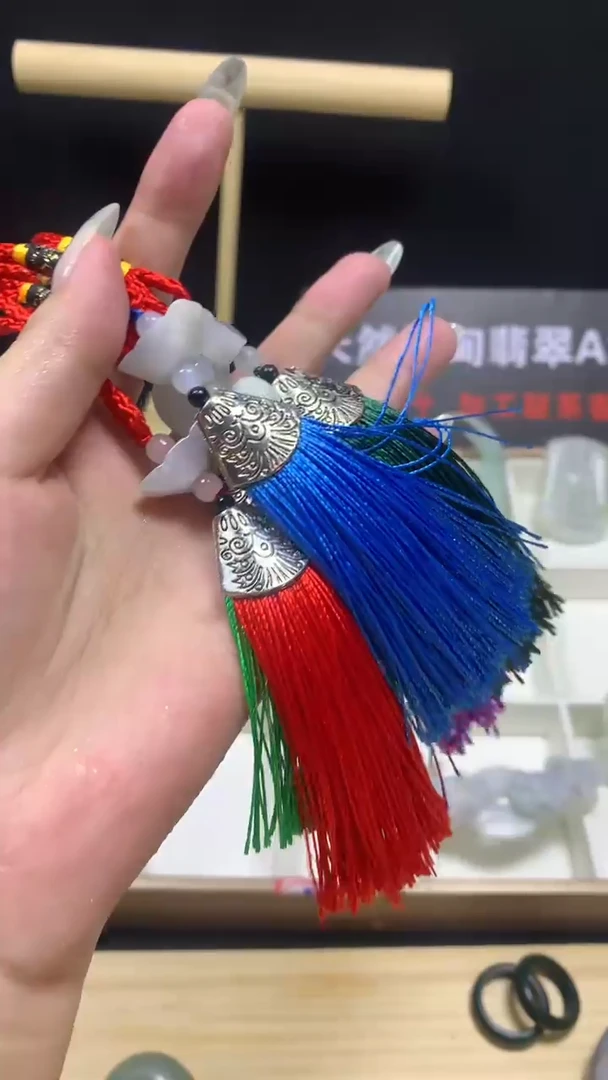 翡翠未镶嵌吊坠(不含链)天然A货缅甸翡翠一元福利款