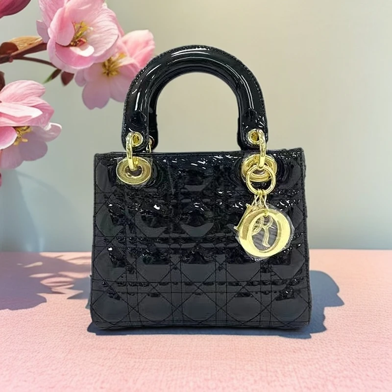 大号四格戴妃女包2025新款潮真皮女包手提高级感2025年流行款包包