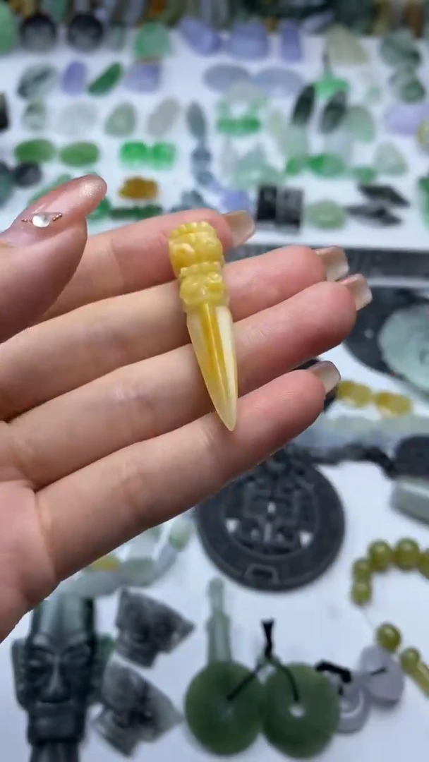 未镶嵌定制翡翠闪****এ毛货定制不退不换