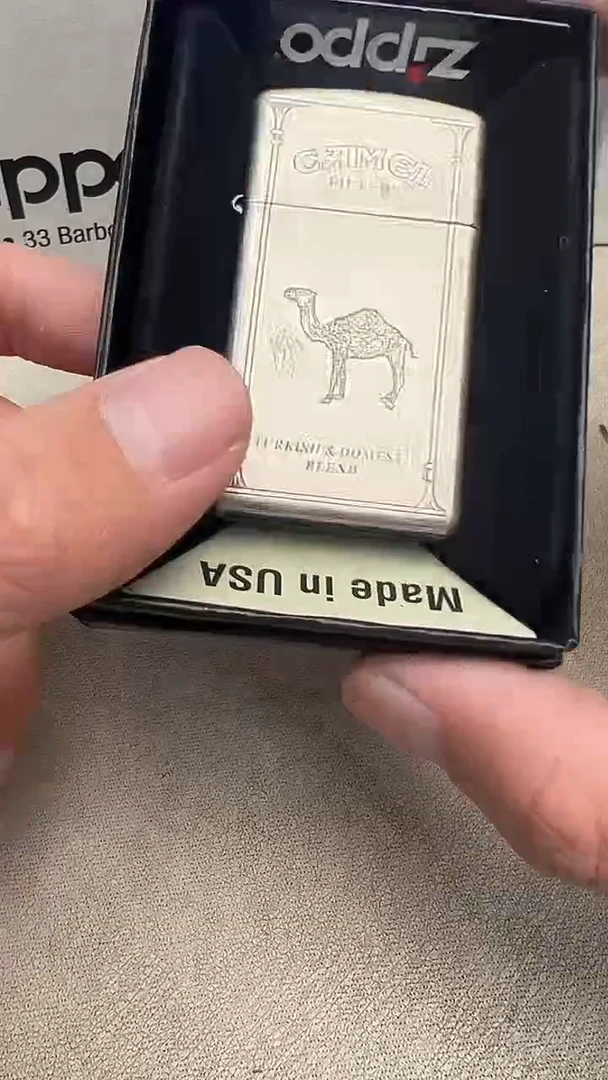 铜zippo纤巧万宝路骆驼
