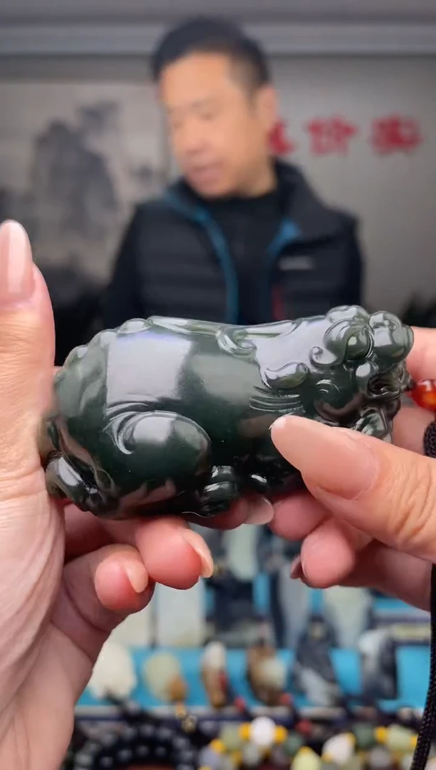 未镶嵌和田玉挂件1