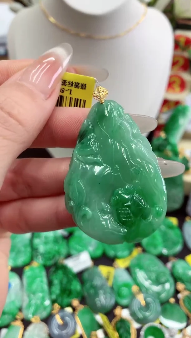 翡翠18K金镶嵌吊坠(不含链)挂件