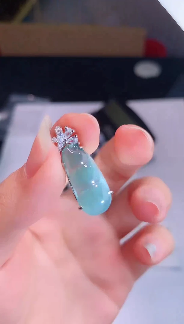 颈饰未镶嵌翡翠0芹0翡翠珠宝755