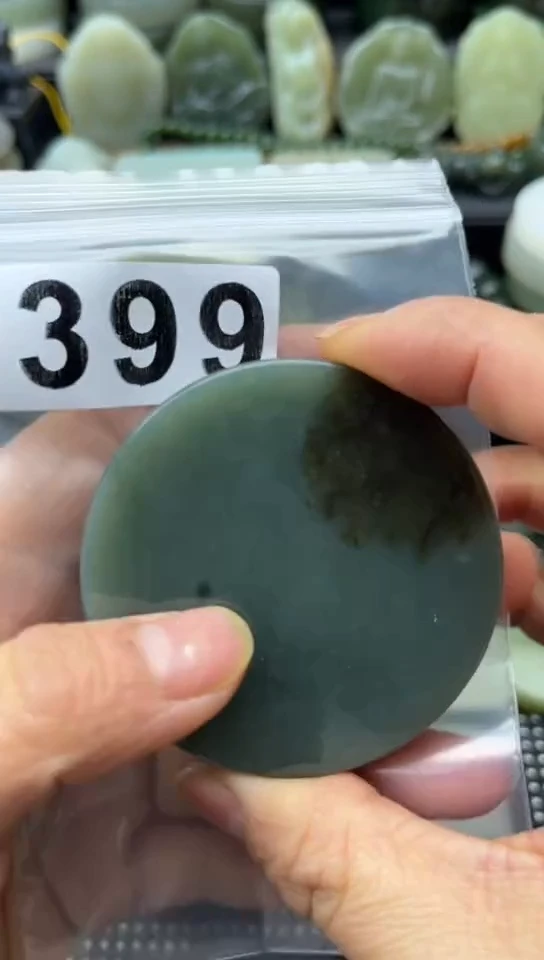 未镶嵌和田玉珠宝半成品镯芯