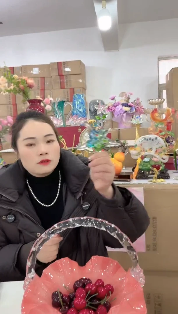 【闪购商品】无铅玻璃迪喜花器-h-早41