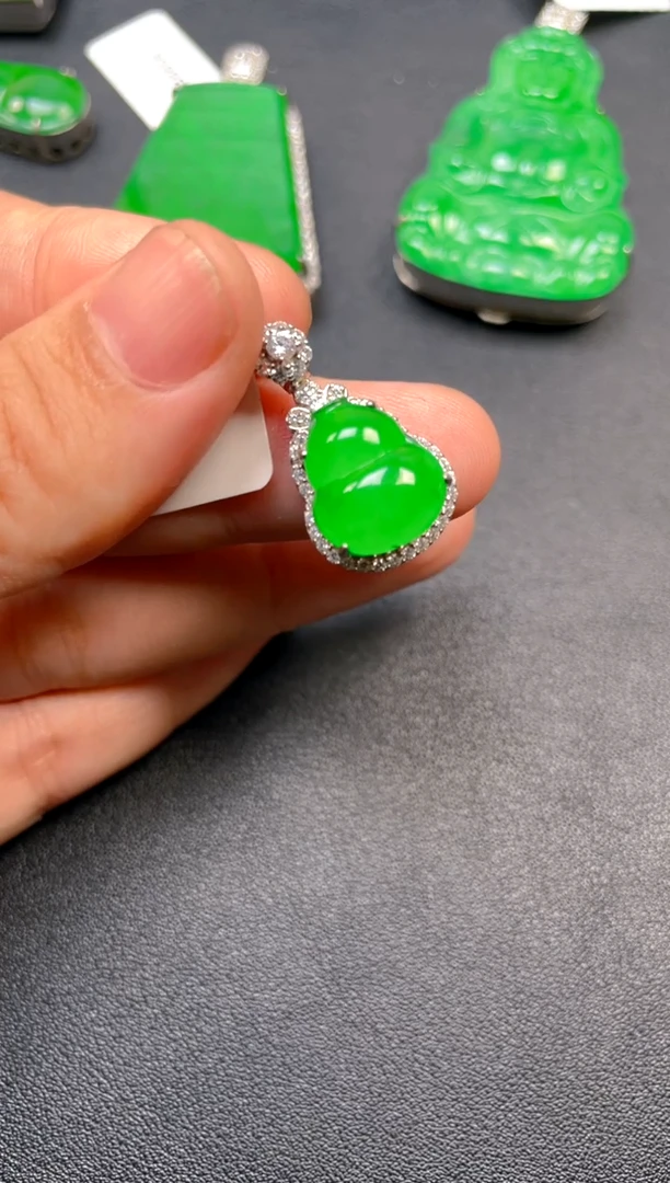 吊坠(不含链)银S925镶嵌翡翠吊坠